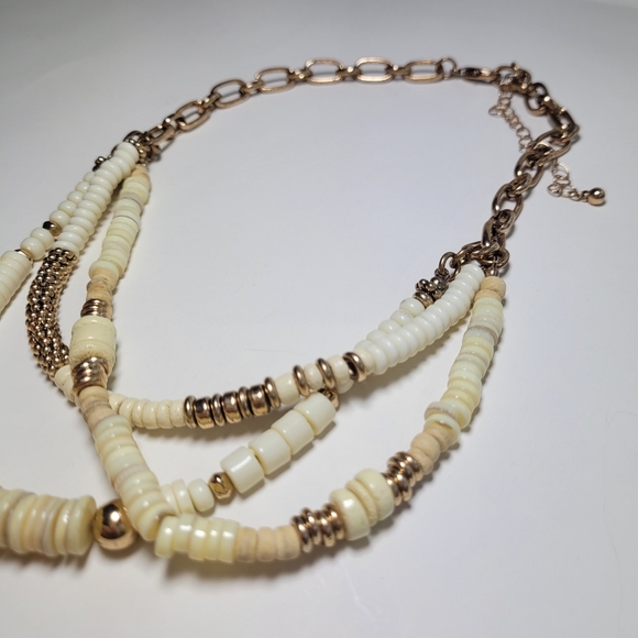 NWOT Free People Oceanfront layered necklace in Ivory - Picture 3 of 5